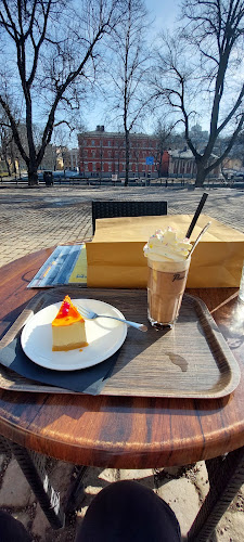 Comentarii opinii despre Café Carré