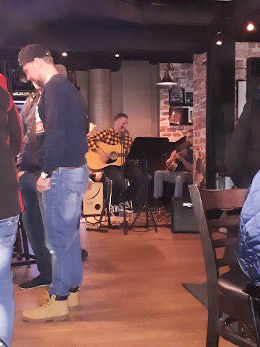 Pub Yrjönkatu 10 - Ravintola-ala