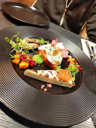 Karhunpesä Restaurant & Bar - Hyvinkää