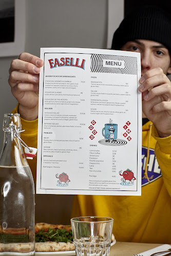 Opinii despre Faselli Italian street food în Helsinki - Ravintola-ala