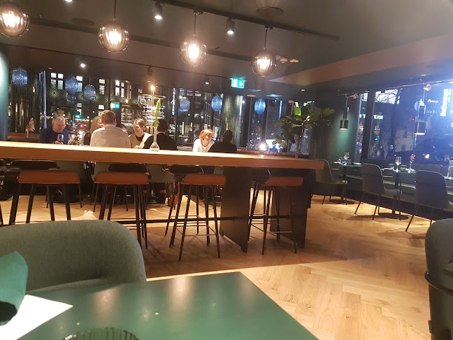 Ravintola Marski: Kuusi Palaa - Ravintola-ala