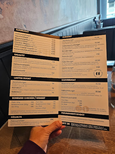 Reviews of Hella Street Food Co. in Rauma - Ravintola-ala