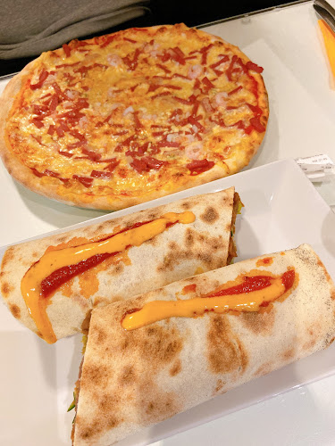 Ristorante & Pizzeria La Strada Phone number