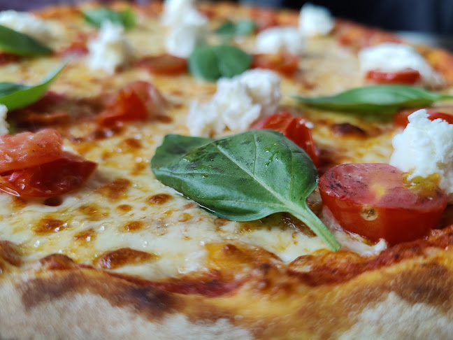 Comentarii opinii despre Crispy Pizza