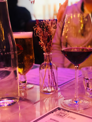 Pizzeria Via Tribunali - Ravintola-ala