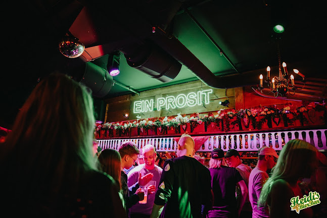 Opinii despre Heidi's Bier Bar Jyväskylä în Jyväskylä - Ravintola-ala