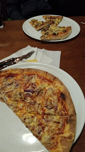 Manu Pizzeria - Ravintola-ala