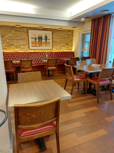 Kuningas Kebab Phone number