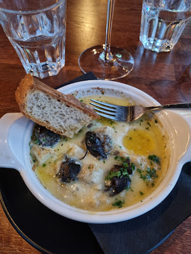 Moms - Ravintola-ala