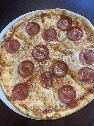 Kiteen Kebab Pizzeria - Ravintola-ala