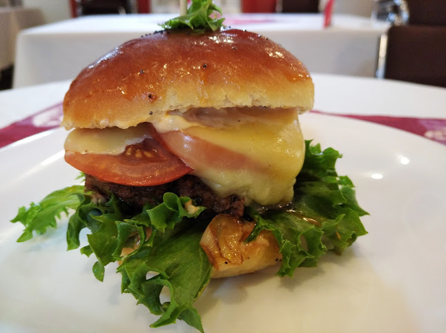 PIZZA & BURGER Koli Kahvio Pohjoinen tarina - Ravintola-ala