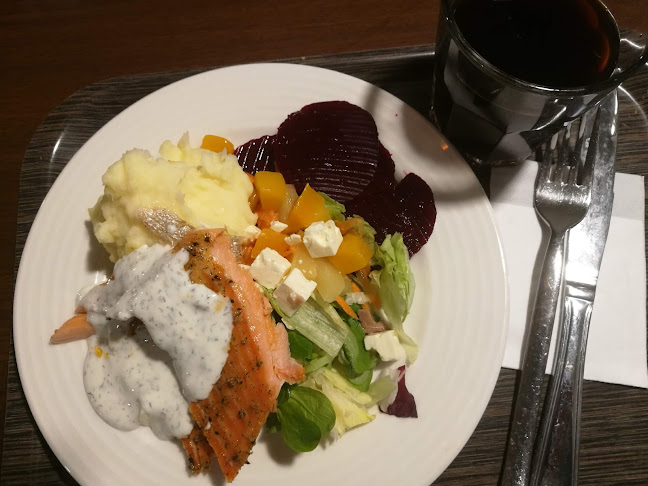 Corner Cafe Oy - Ravintola-ala