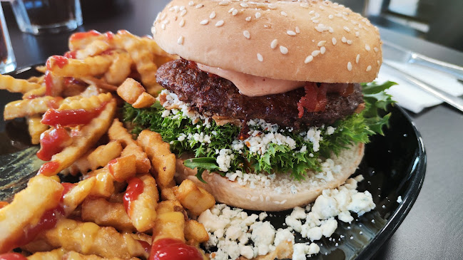 Linkkikatu 14, 21100 Naantali