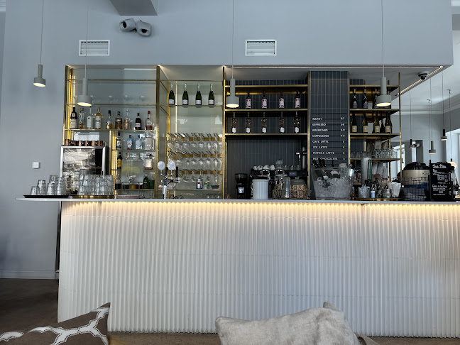 Comentarii opinii despre Fontana