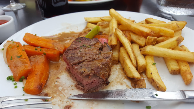 Opinii despre Opera Grill & Bar în Savonlinna - Ravintola-ala