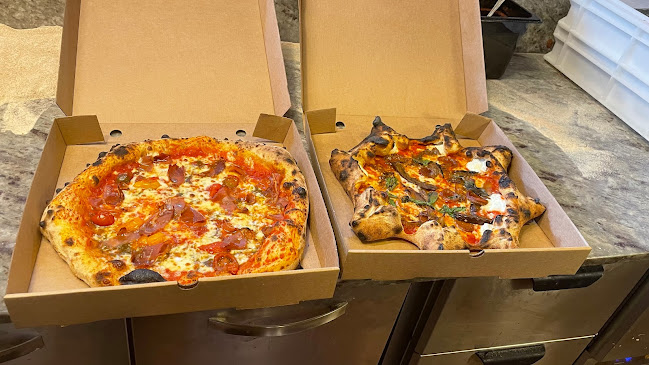 IZZA Hietsun halli - Ravintola-ala