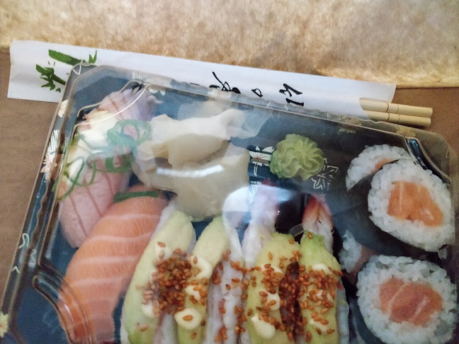 Comentarii opinii despre Kani Sushi