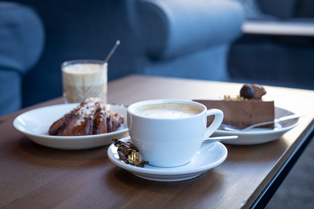 Comentarii opinii despre Gomee Ratsula Café