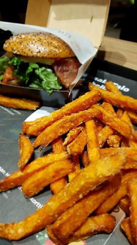 McDonald's Oulu Rotuaari - Ravintola-ala