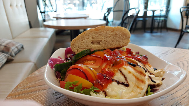 Opinii despre Cafe Bar Naapantuura în Kouvola - Ravintola-ala