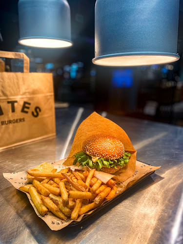 Bites Burgers Lippulaiva - Espoo