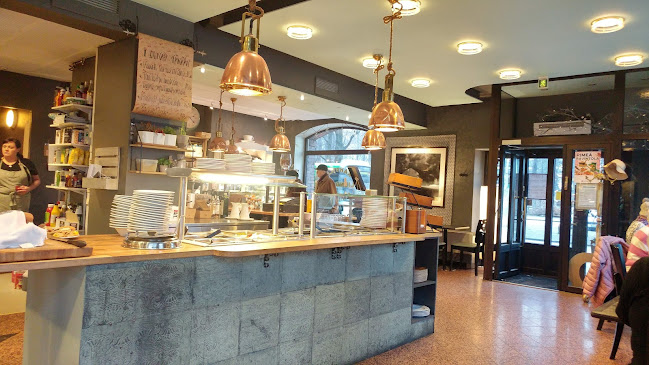 Opinii despre Moliendo Cafe în Kotka - Ravintola-ala