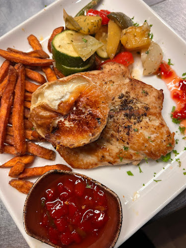 Opinii despre Capri în Nurmijärvi - Ravintola-ala