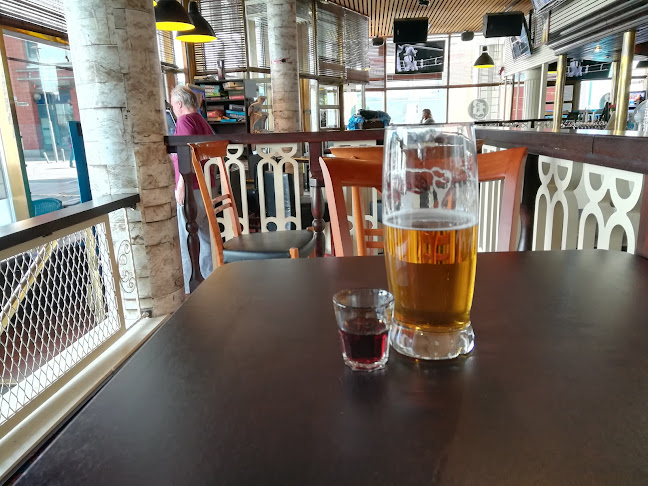 Opinii despre Bierhaus Köln în Helsinki - Ravintola-ala