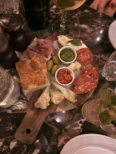 Aleksanterinkatu 9, 00100 Helsinki