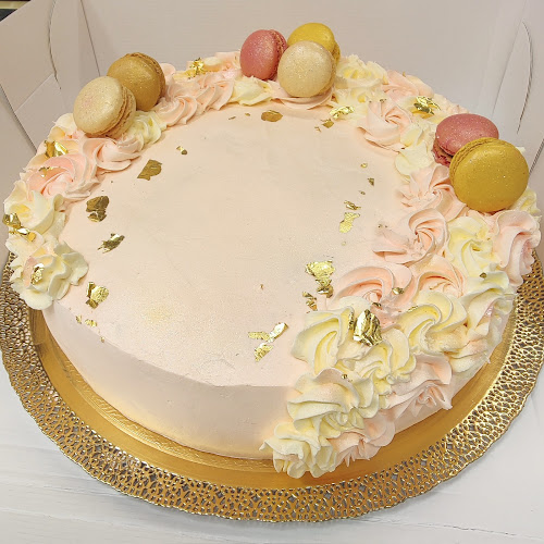 Tina's Bakery Finland Open Times