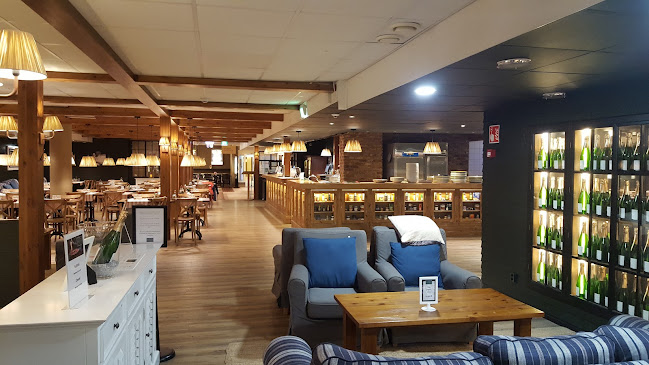 Classic Pizza Restaurant