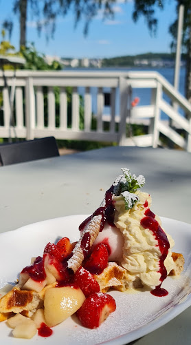 Bar & Restaurant Kommodori - Ravintola-ala