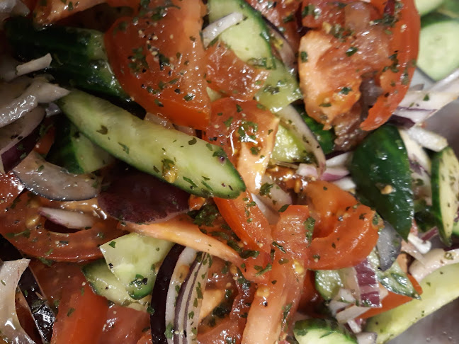 Oneil's Kitchen Open Times