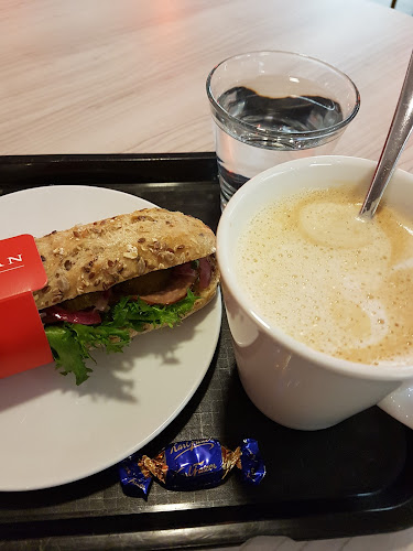 Comentarii opinii despre Kotipizza Pori Siltapuistonkatu (Kauppakeskus Puuvilla)