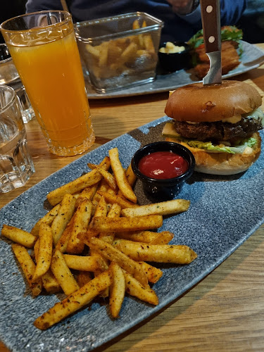 Ylätori 101, 65100 Vaasa