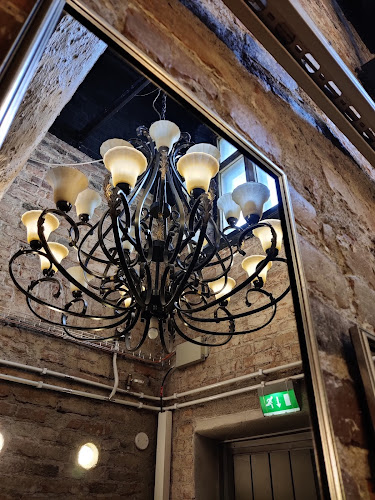 Opinii despre Hälläpyörä în Hämeenlinna - Ravintola-ala