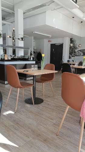 Trattoria Pazzi - Ravintola-ala