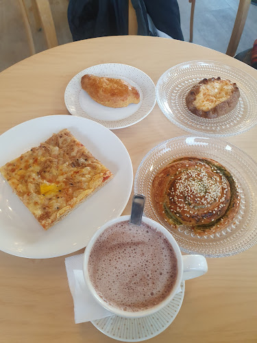 Kotileipomo Antinkaapo Oy - Ravintola-ala