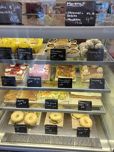 Rebelle - Café Bakery Bistro - Ravintola-ala