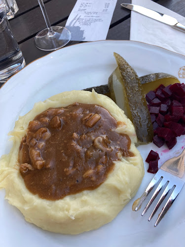 Ravintola Kolme Kruunua - Ravintola-ala