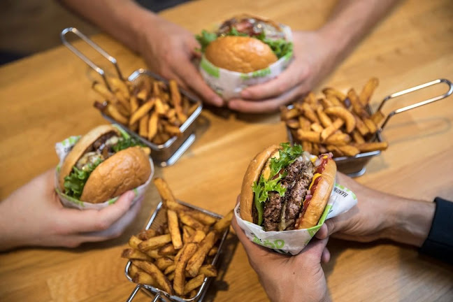 Comentarii opinii despre Friends & Brgrs Iso Omena