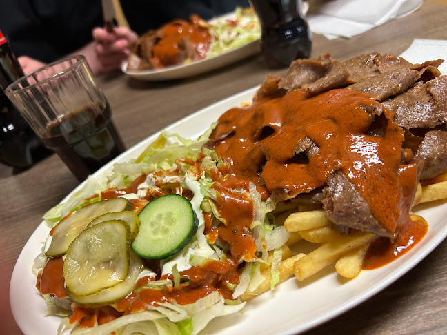 Iskender Kebab Pizzeria - Ravintola-ala