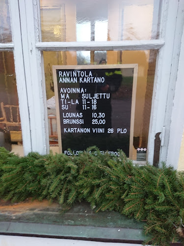 Tuomarinkyläntie 4-18, 00690 Helsinki