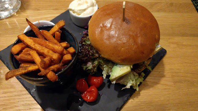 Holiday Inn Open Lobby Restaurant - Helsinki