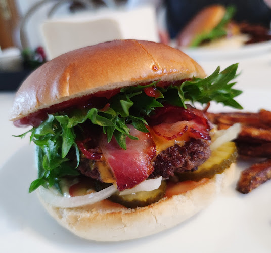 Comentarii opinii despre Martinniemen Kerhola