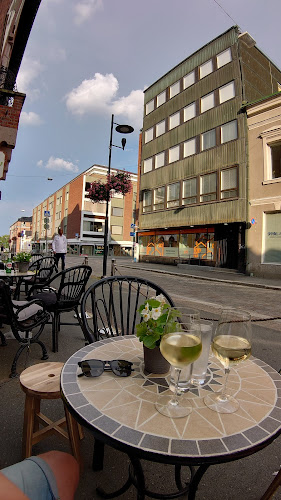 Nooran Viinibaari - Ravintola-ala