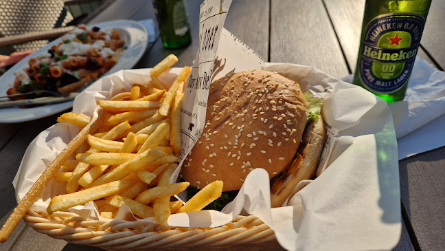 Comentarii opinii despre Kahvila Tennis Café