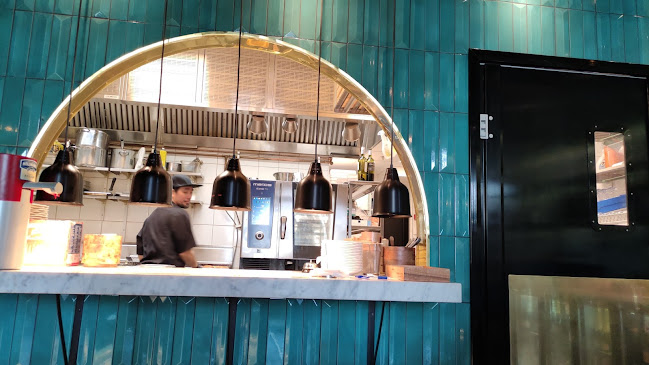 Aurakatu 10, 20100 Turku