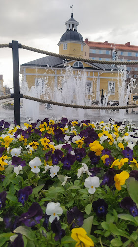 Raatihuoneentori - Kajaani