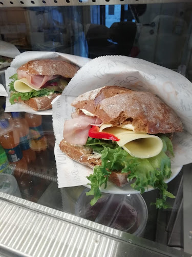 Kahvila ja Puoti Kulmakivi - Nokia